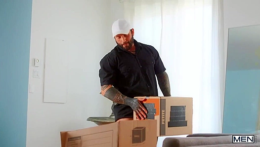 Theo Brady & Markus Kage ~ Unpack and Bareback Drill My Hole