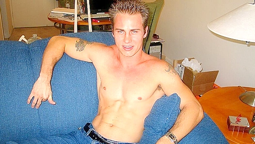 Circle Jerk Session ~ Brandon Strokes His Dick with Friends