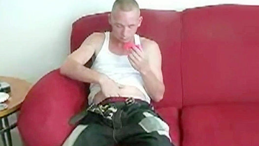 Keith's Sniffing Quest ~ A Circle Jerk Adventure