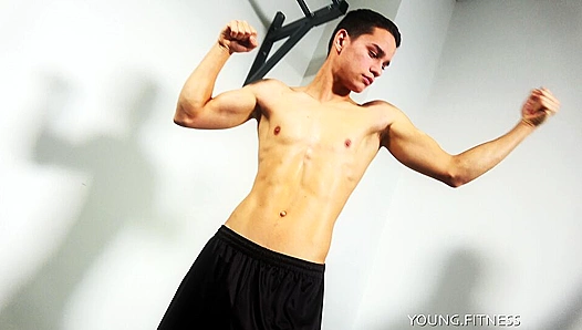 Fit Young Hottie Flexes His Perfect Body - Eastboys
