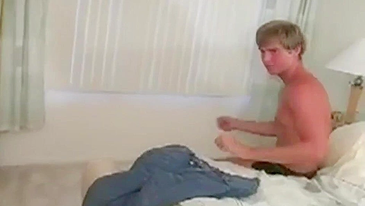 Luke Strokes His Massive British Cock in Solo Bliss - Circle Jerk Boys