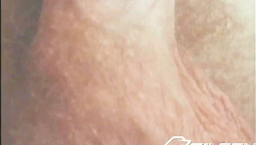 Amateur Skater Boy Bo Masturbates in Vintage Solo Video - Falcon Studios