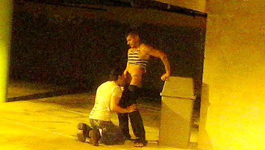 Hot Guys in Secret Oral Session - Gay XXX