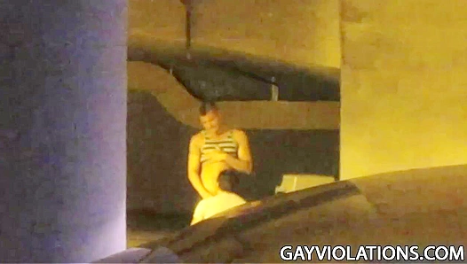 Hot Guys in Secret Oral Session - Gay XXX