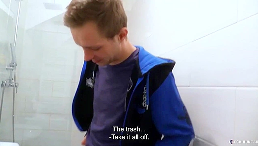 Amateur Czech Taker Rides Me Hard in Exciting Anal Adventure - XXX Gay