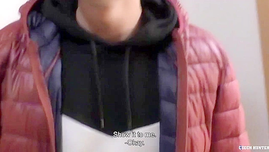 Inked Guy Enjoys Winter Fuckfest with Hung Stud