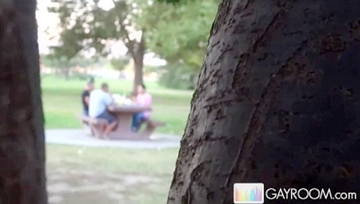 Creepy Dude Masturbates Secretly in Park - Odd Gay Encounters