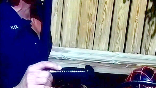 Hardhat Hottie Bangs Kinky Cop in Public - Bonus Hunks