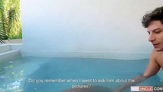 Kinky Cancun Hotties Bang Wildly in Pool - Latin Passion