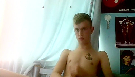 Twink Weeb Austin Fucks Himself Live on Cam - OurBoyFriends