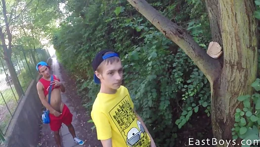 Hot Webcam Action with Sexy Skater Twinks 18+