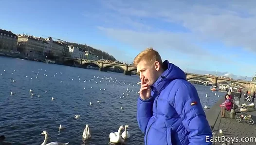 Sunny Day in Prague – Hot Gay Action With an 18-Year-Old Stud