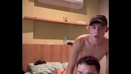 A FRIEND FROM COLLEGE CAME TO DO SOME WORK. I WAS HORNY AND I ATE HIS SMOOTH, TIGHT ASS.