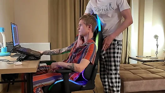 No32 Part 1: A guy with a big dick fucks his cute friend's tight asshole.