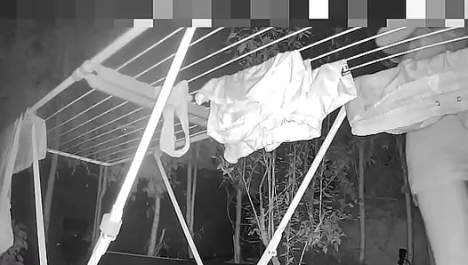 Clean laundry, dirty thoughts