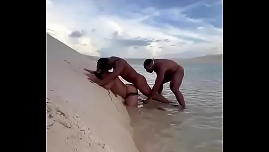 TOURIST OFFERED ME HER HUSBAND TO CUM INSIDE