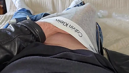 Phantom Gent X in Jerks Big Cock in Leatherjacket! Master in Grey Calvin Klein Jerks Big