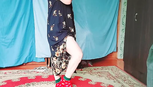 Hot Blonde Gay in Milf Dress Youtuber Crossdresser Kitty