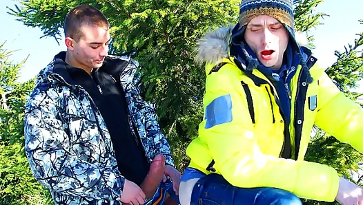 Two gay twinks fucking outside