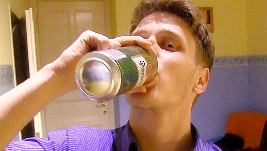 Savage Bang ~ Fun-Loving Gay Dude Gets Wild - XXX Gay