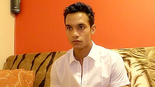 Debt Dandy ~ Submissive Stud Pays Up With His Talented Feet