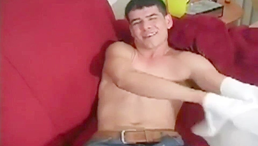 Dario's Juicy Dick Dominates the Circle Jerk