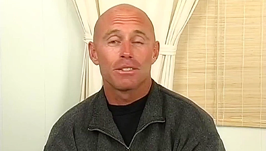 Daddy Laird's Hot Smile Tempts Younger Guys