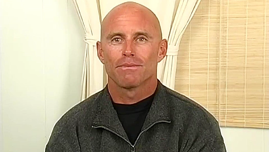 Daddy Laird's Hot Smile Tempts Younger Guys