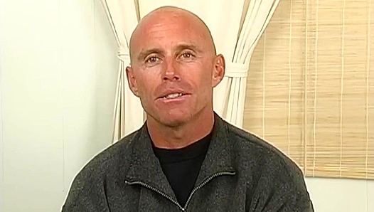 Daddy Laird's Hot Smile Tempts Younger Guys