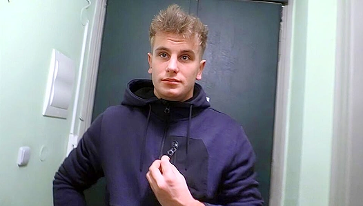 Czech Hunk Takes Facial After Intense POV Ride - XXX Gay