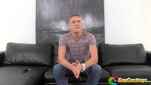 Kody's Couch Cockride ~ Amateur Hottie Takes Charge -GayRoom