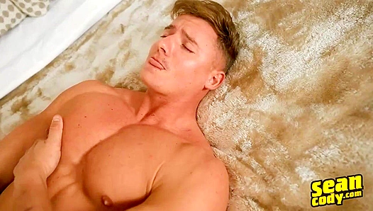 Blonde Hottie Max Masturbates to Perfection - Solo Sean Cody Scene