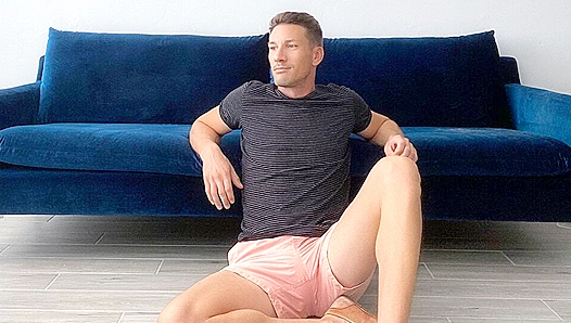 Sexy 30-Something Strokes His Stunning Dick - Sean Cody