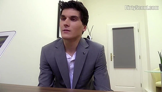 Fancy Young Stud Gets Throated at Casting Call