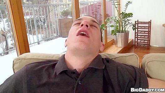 Caleb Moreton Pounds Juliano Mendes' Ass Before a Steamy Bj - Bareback Bonanza