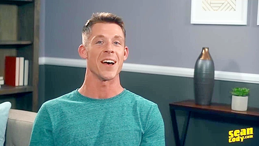 Hot Hunk Palmer Cums Hard Live on Cam - Sean Cody Exclusive