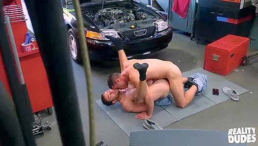 Max Adrons Fucks Nic Sahara Hard in Public at the Repair Store - Reality Dudes