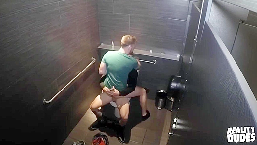 Brad Powers Pounds Tripp Townsend's Ass Hard - Reality Dudes