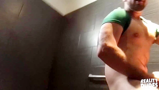 Brad Powers Pounds Tripp Townsend's Ass Hard - Reality Dudes