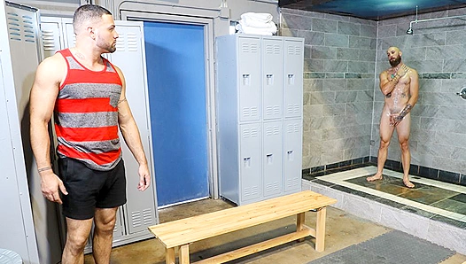 Dustin Steele & Julian Knowles ~ Locker Room Quickie - Reality Dudes