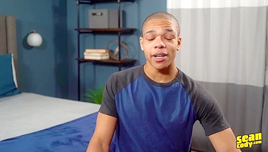 Ebony Teen Maddox Strokes His Massive BBC - Sean Cody Exclusive