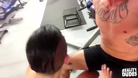 Dane Stewart and Zander Cole Get Wild in a Steamy Gym Fuck - Reality Dudes