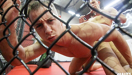 Joe Mentana & Jordan Fox Get Wild in the Octagon - Reality Dudes