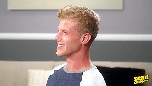 Blonde Hottie Thomas Masturbates Intensely - Sean Cody
