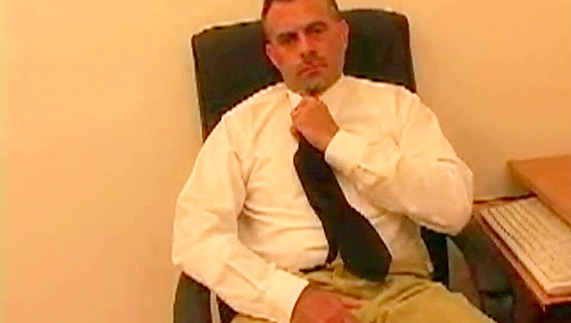 Hot Hunk Cliff Takes On Men Over 30