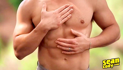 Ripped Dudes Pound Each Other to Mind-Blowing Orgasms - Sean Cody