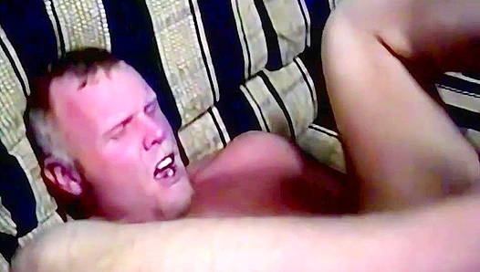 Chubby Amateur Hotties Get Passionate ~ Bonus Hunks Edition