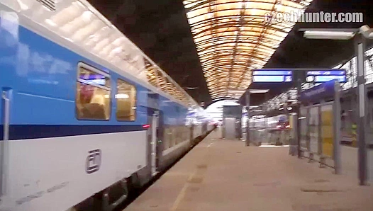 Amateur Hottie's Wild Fuck Fest with Czech Hunter