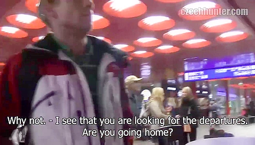 Amateur Hottie's Wild Fuck Fest with Czech Hunter