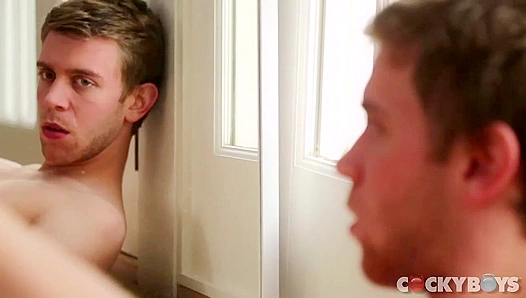 Lanky Lifeguard Fucks His Fleshlight - Cocky Boys